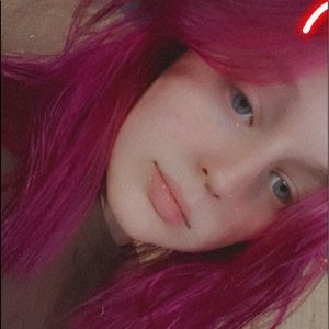 Meet your Posher, Harmony